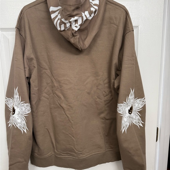 Tenacity XL brown hoodie - Picture 3 of 5